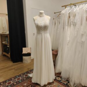 Robe de mariée Bohème avec encolure américaine - Depot vente - Toulouse